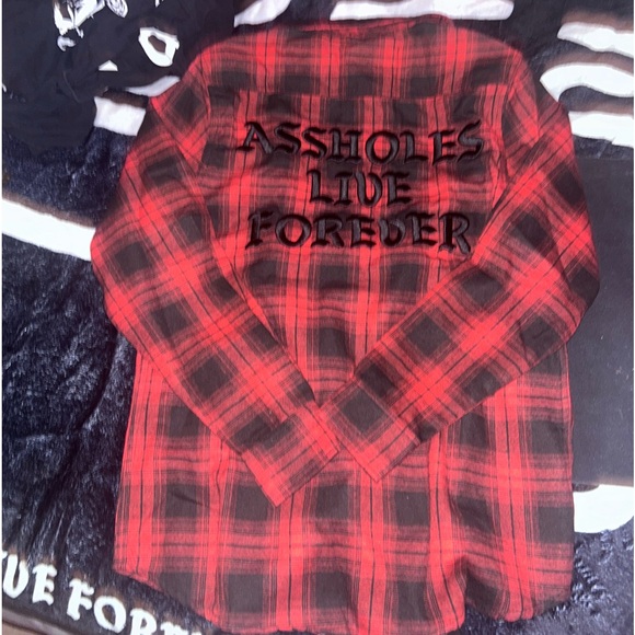 NWOT Assholes live forever men’s embroidered flannel size small. - Picture 3 of 4